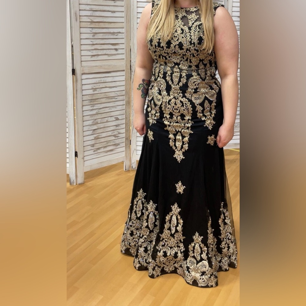 Gold Embellished Black Prom Gown with Scoop Neck